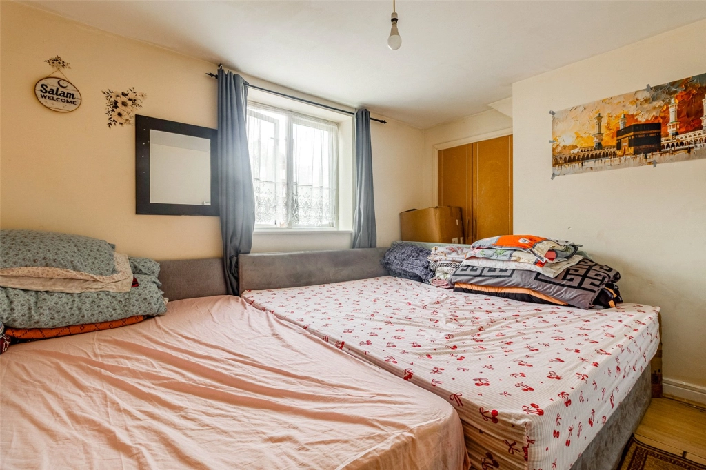 1 bedroom apartments/flats for sale in Jamaica Street, Whitechapel - E1 view 5