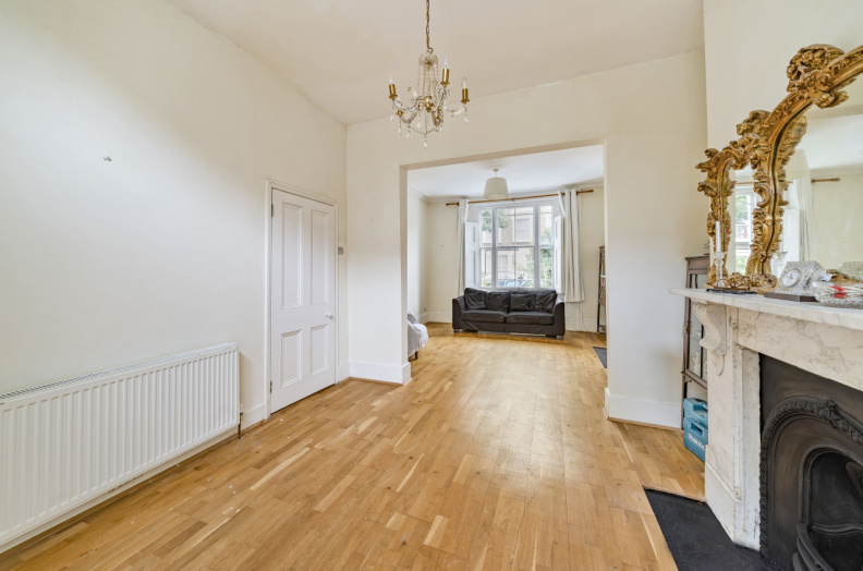 5 bedrooms houses to sale in Alexander Road, Upper Holloway-image 12