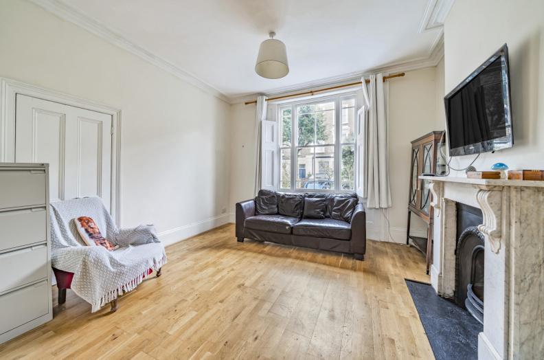 5 bedrooms houses to sale in Alexander Road, Upper Holloway-image 11