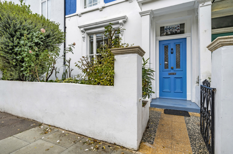 5 bedrooms houses to sale in Alexander Road, London-image 10