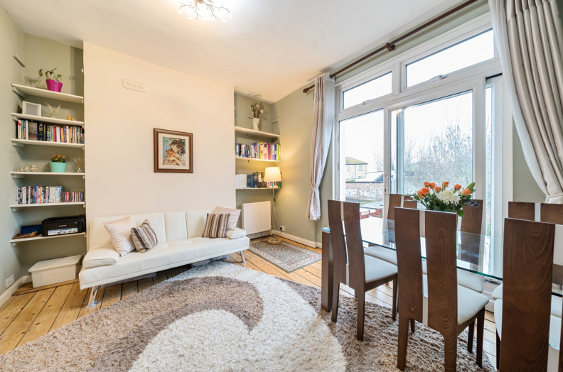 1 bedroom apartments/flats to sale in Junction Road, Tufnell Park-image 2