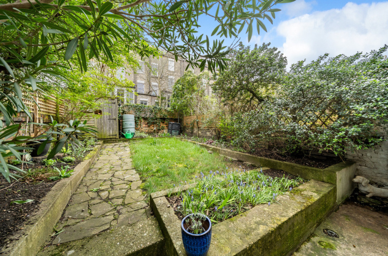 2 bedrooms apartments/flats to sale in Bardolph Road, Tufnell Park-image 3