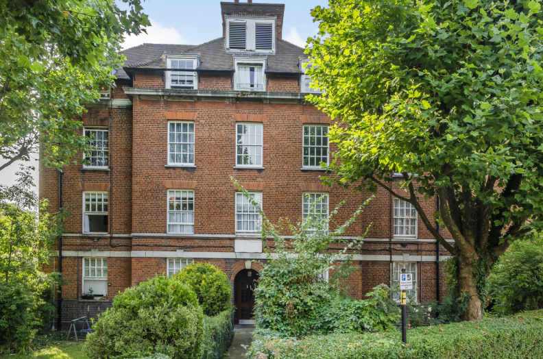 2 bedrooms apartments/flats to sale in Croftdown Road, Dartmouth Park-image 2