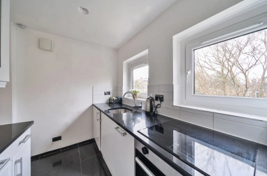Tufnell Park Road, London N7 image 16
