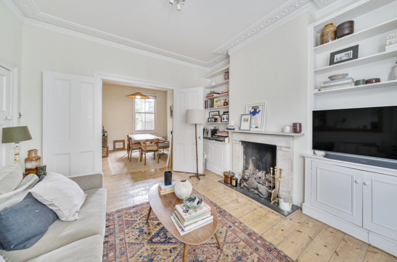 3 bedrooms houses to sale in Chetwynd Road, Dartmouth Park-image 1