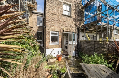 Poynings Road, Tufnell Park - N19 view 11