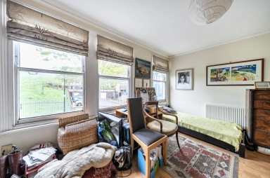 Poynings Road, Tufnell Park - N19 view 15