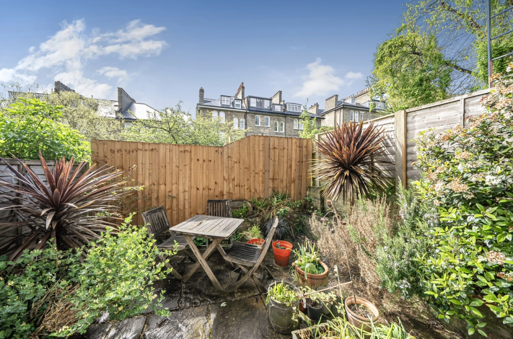 3 bedrooms houses for sale in Poynings Road, Tufnell Park - N19 view 4