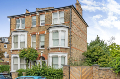 Dalmeny Road, London - N7 view 1
