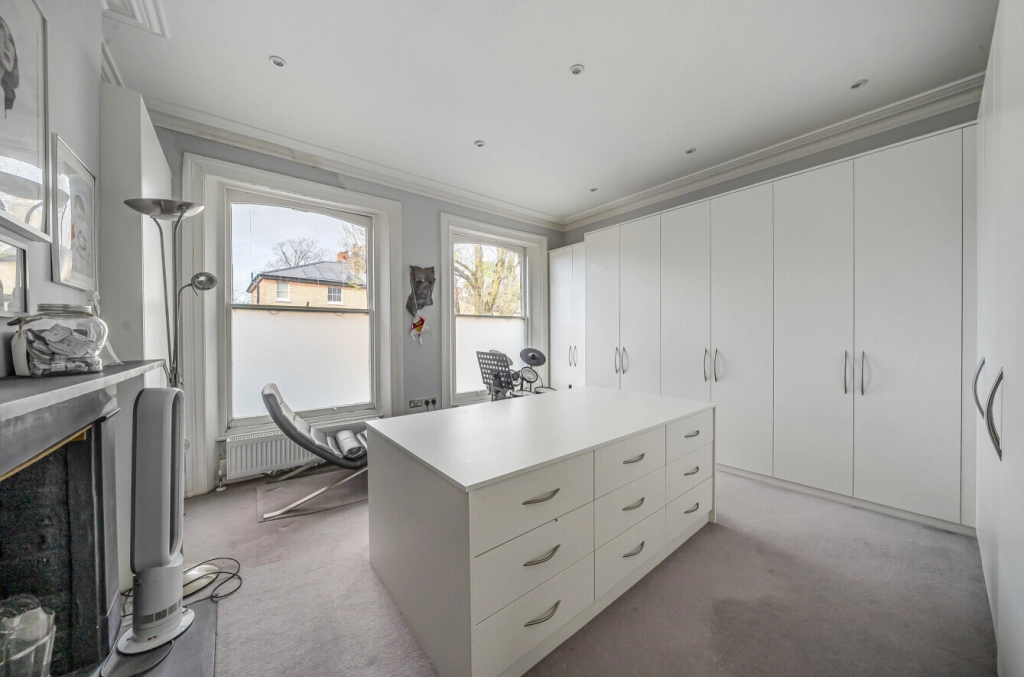 4 bedrooms houses for sale in Burghley Road, Kentish Town - NW5 view 20