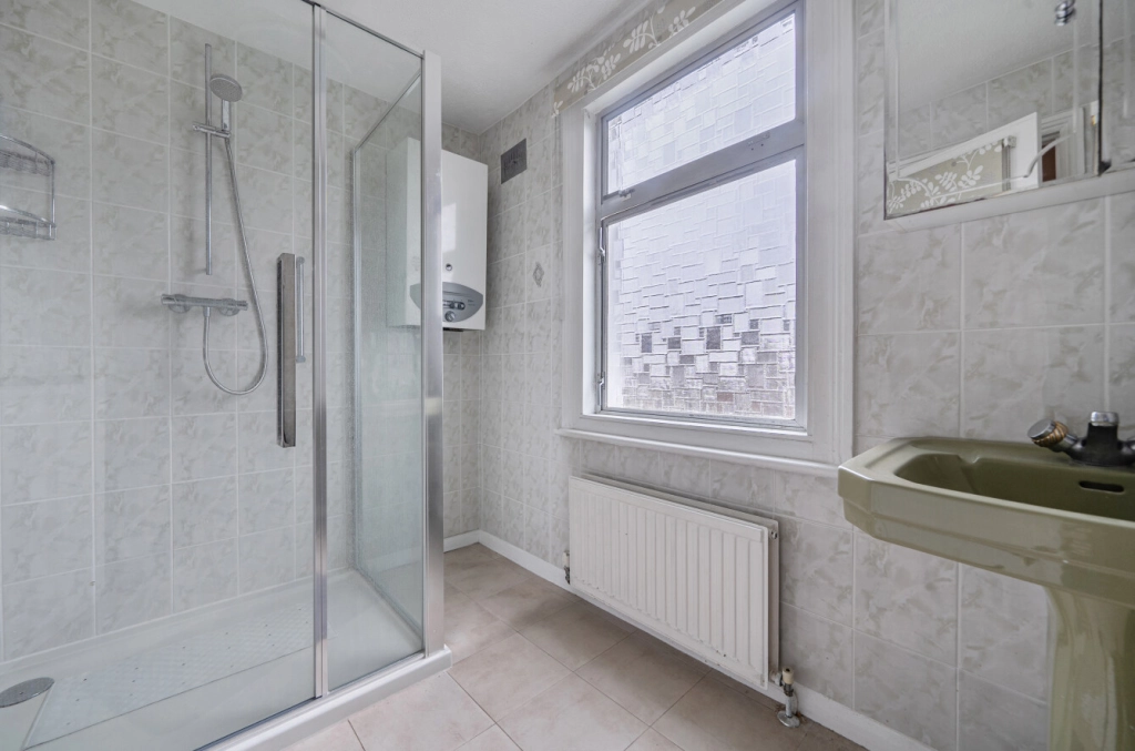 4 bedrooms houses for sale in Celia Road, Tufnell Park - N19 view 9