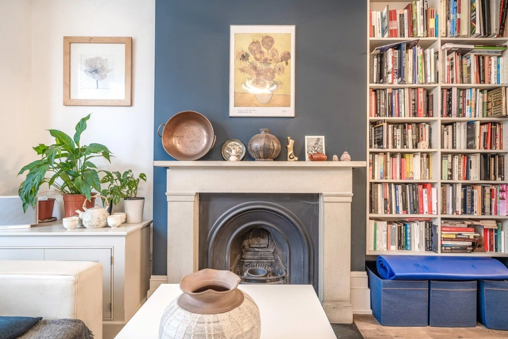 5 bedrooms houses for sale in St. Georges Avenue, Tufnell Park - N7 view 4