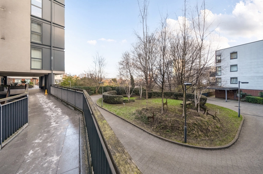 1 bedroom apartments/flats for sale in Market Road, Islington - N7 view 12