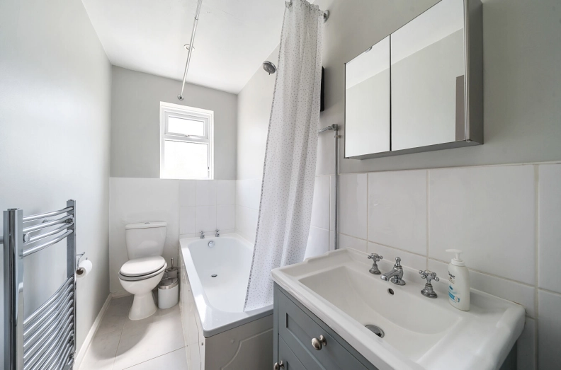 1 bedroom apartments/flats to sale in Ward Road, Tufnell Park, London-image 7
