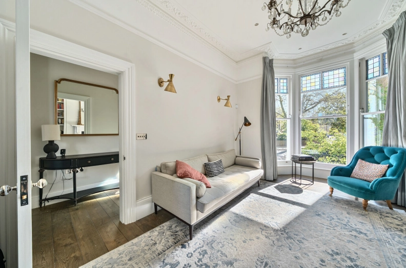 5 bedrooms houses to sale in Lupton Street, Kentish Town-image 15