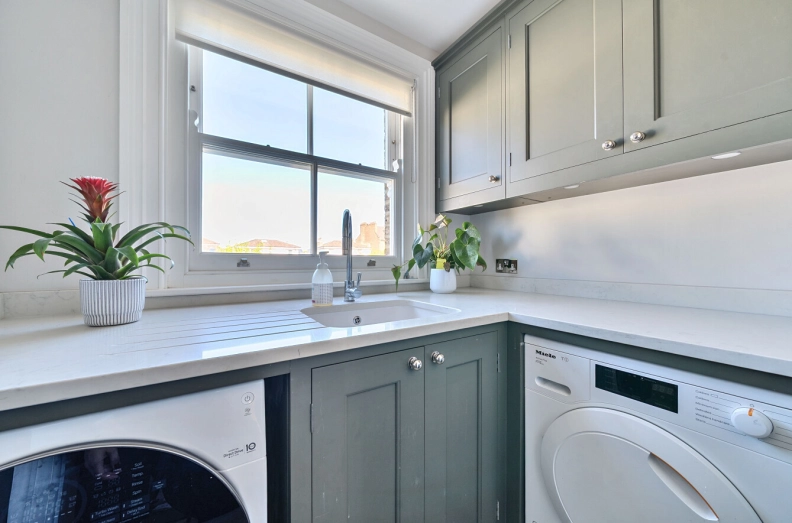 5 bedrooms houses to sale in Lupton Street, Kentish Town-image 19