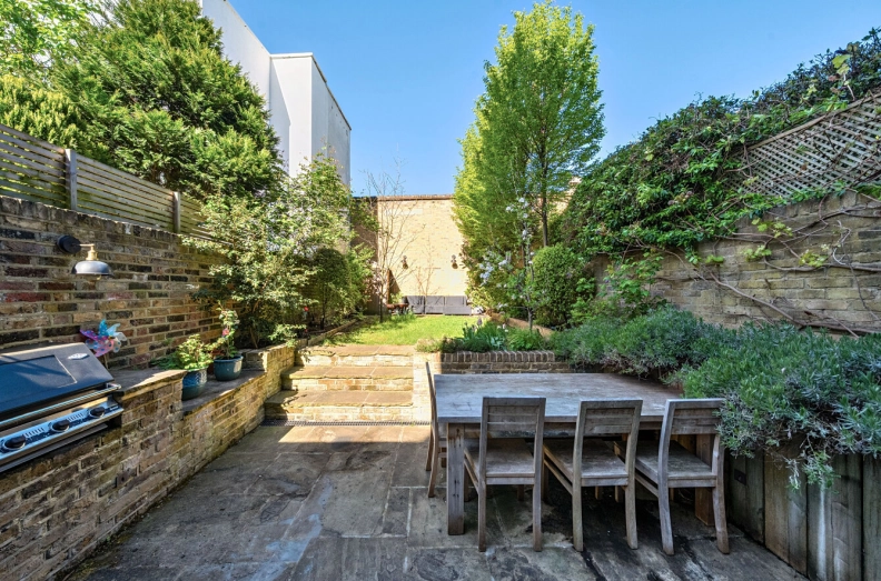 5 bedrooms houses to sale in Lupton Street, Kentish Town-image 25