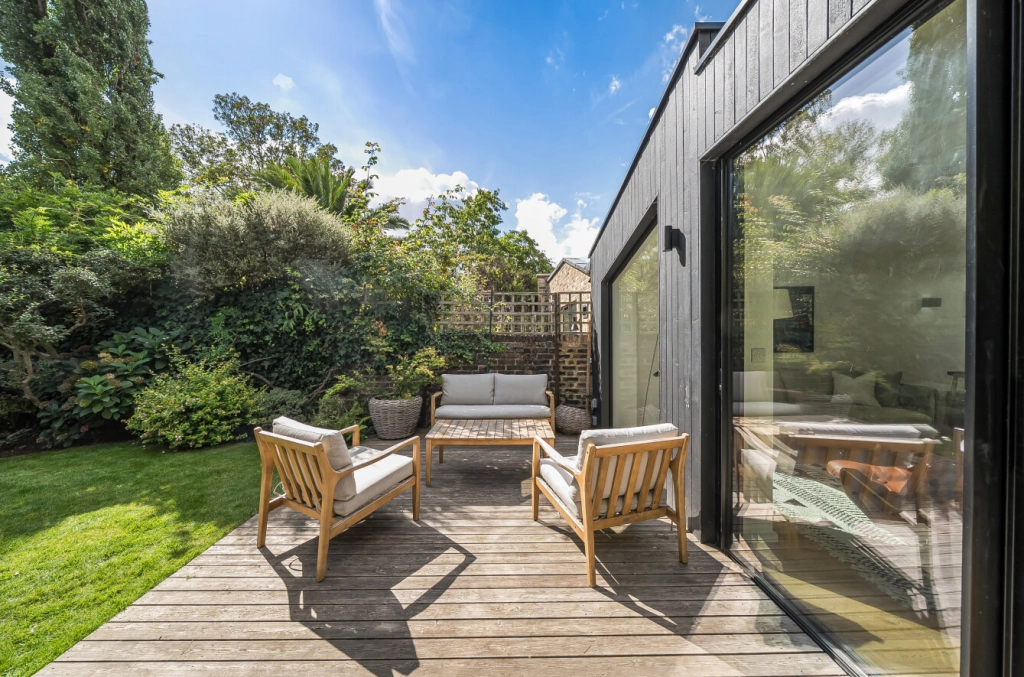 3 bedrooms apartments/flats for sale in Montpelier Grove, Kentish Town - NW5 view 18