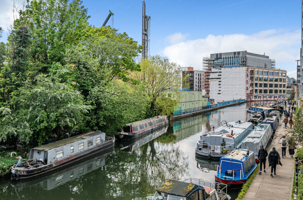 2 bedrooms apartments/flats for sale in Camley Street, Kings Cross - N1C view 12