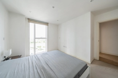 Woodberry Grove, London - N4 view 18