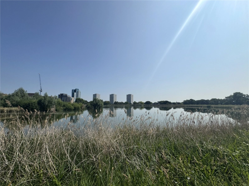2 bedrooms apartments/flats to sale in Dragonfly Walk, London-image 6