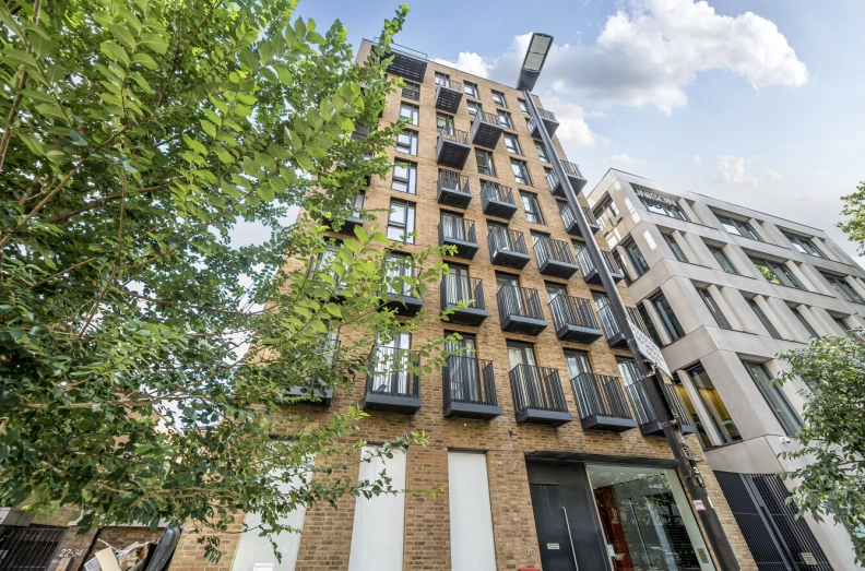 1 bedroom apartments/flats to sale in Churchway, London-image 1