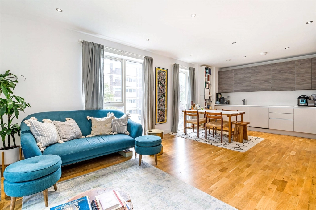 2 bedrooms apartments/flats for sale in Dalmeny Avenue, Tufnell Park - N7 view 2