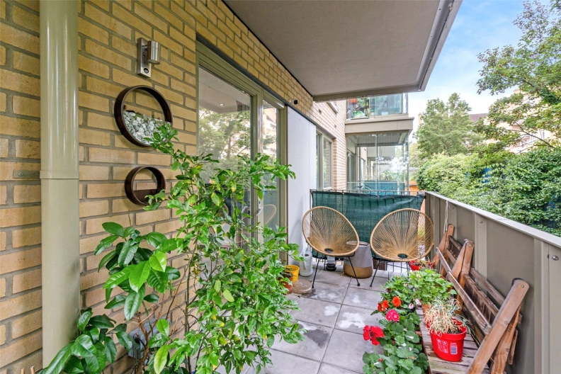 2 bedrooms apartments/flats for sale in Dalmeny Avenue, Tufnell Park, London - N7 view 11