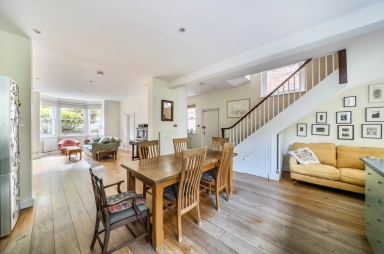 Lady Margaret Road, Tufnell Park - N19 view 2