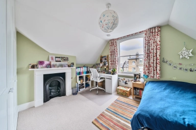 Lady Margaret Road, Tufnell Park - N19 view 11