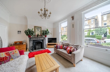 Lady Somerset Road, Kentish Town, London - NW5 view 2