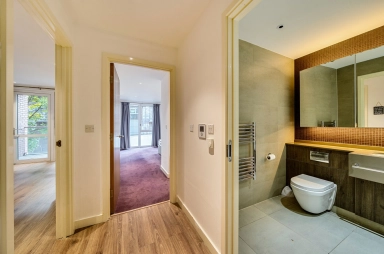 Devan Grove, London - N4 view 9