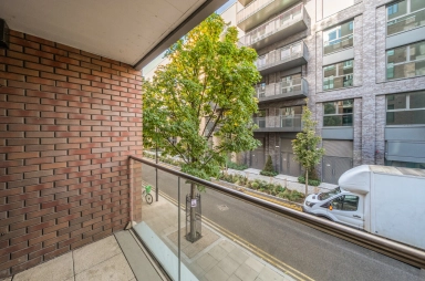 Devan Grove, London - N4 view 10