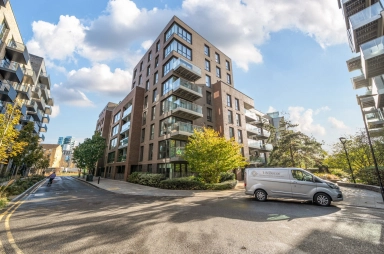 Devan Grove, London - N4 view 11