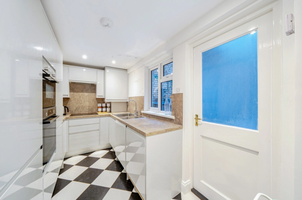 1 bedroom apartments/flats for sale in Chetwynd Road, Dartmouth Park - NW5 view 4