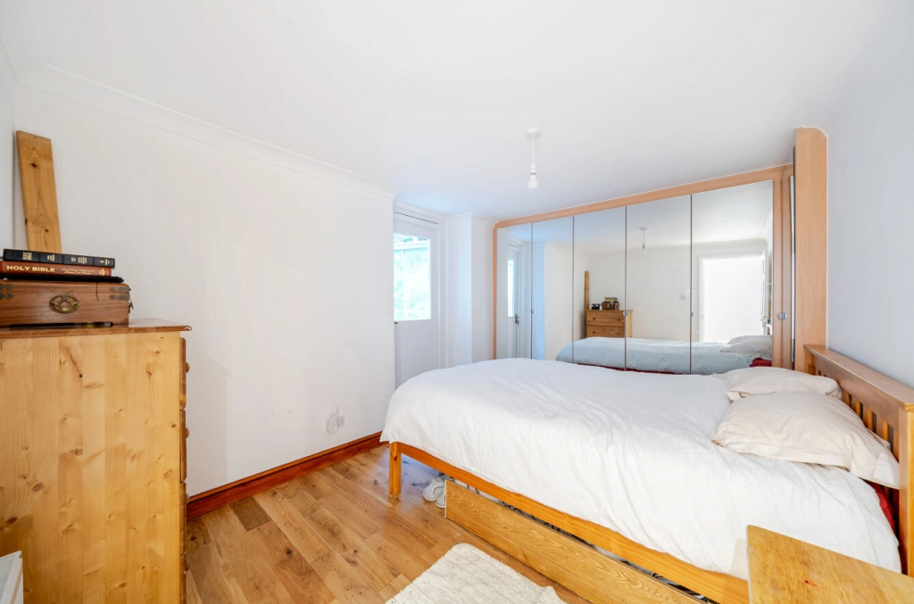 1 bedroom apartments/flats for sale in Chetwynd Road, Dartmouth Park - NW5 view 6