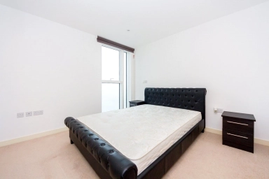 Woodberry Grove, London - N4 view 5