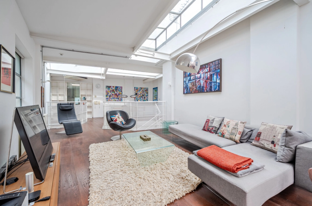 3 bedrooms houses for sale in Mercers Mews, Tufnell Park - N19 view 16