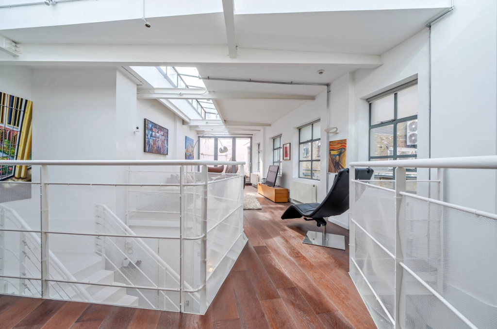 3 bedrooms houses for sale in Mercers Mews, Tufnell Park - N19 view 21