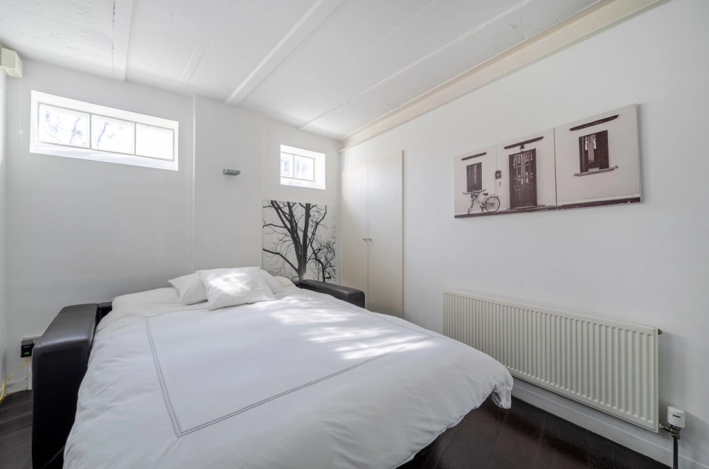 3 bedrooms houses for sale in Mercers Mews, Tufnell Park - N19 view 25