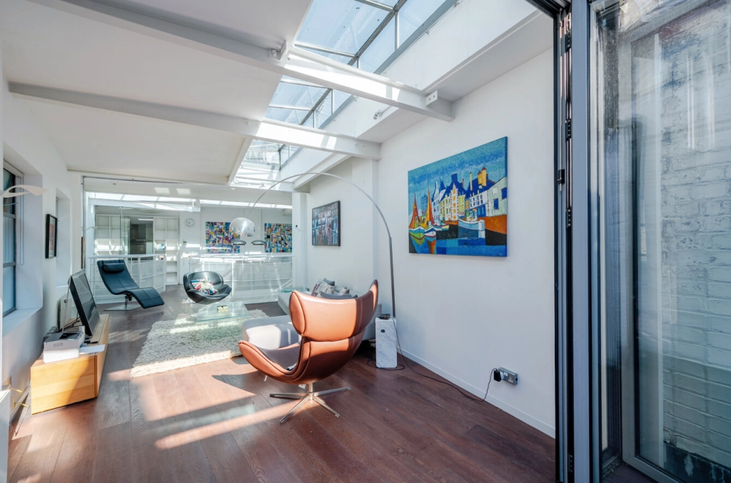 3 bedrooms houses for sale in Mercers Mews, Tufnell Park - N19 view 15