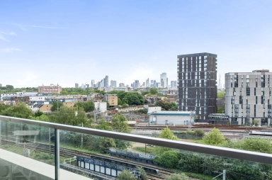 York Way, Kings Cross - N7 view 12