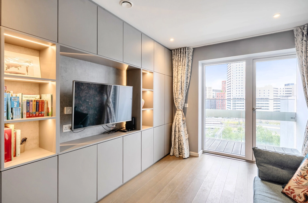 1 bedroom apartments/flats for sale in York Way, Kings Cross - N7 view 2