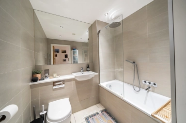 Dalmeny Avenue, Tufnell Park - N7 view 8
