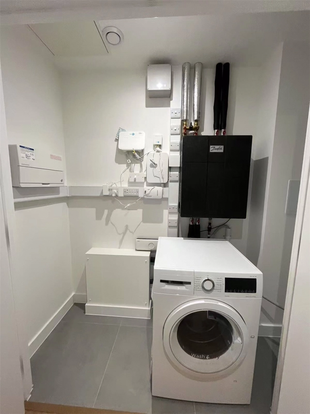 2 bedrooms apartments/flats for sale in Dragonfly Walk, London - N4 view 9
