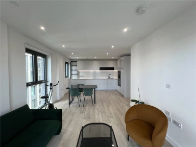 Anax Street, London - N4 view 6