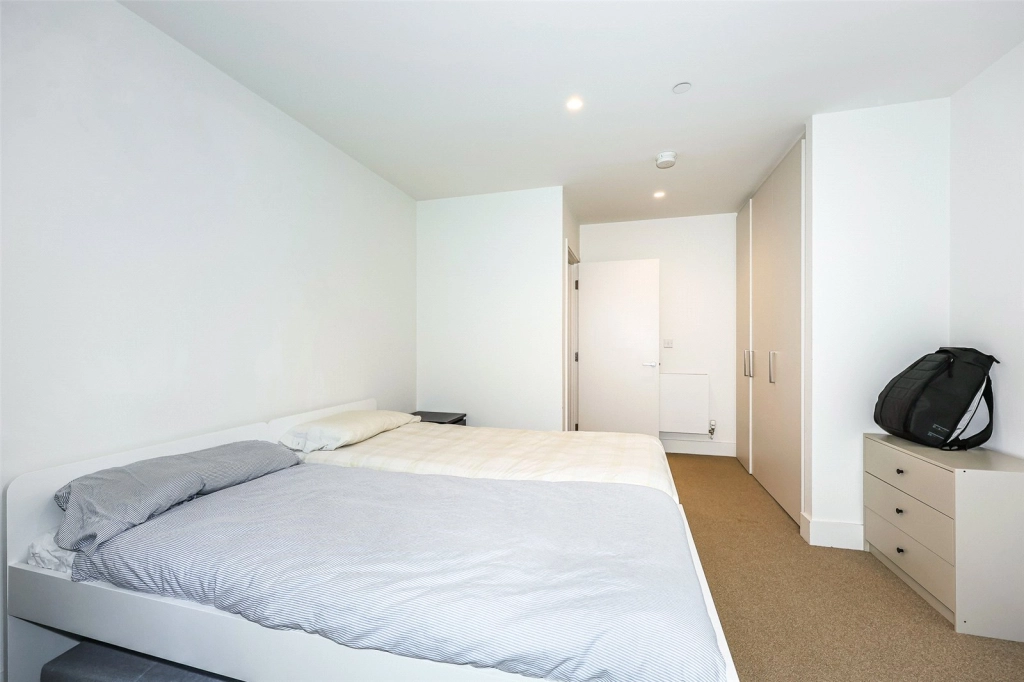 1 bedroom apartments/flats for sale in North End Road, Wembley - HA9 view 5