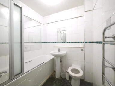 Uxbridge Road, Ealing W5 image 9