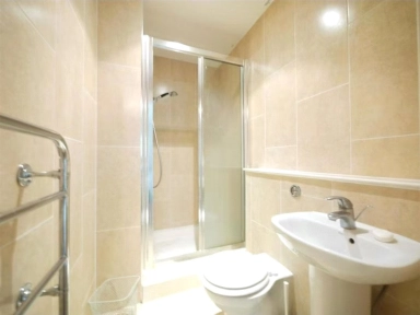 Uxbridge Road, Ealing W5 image 13