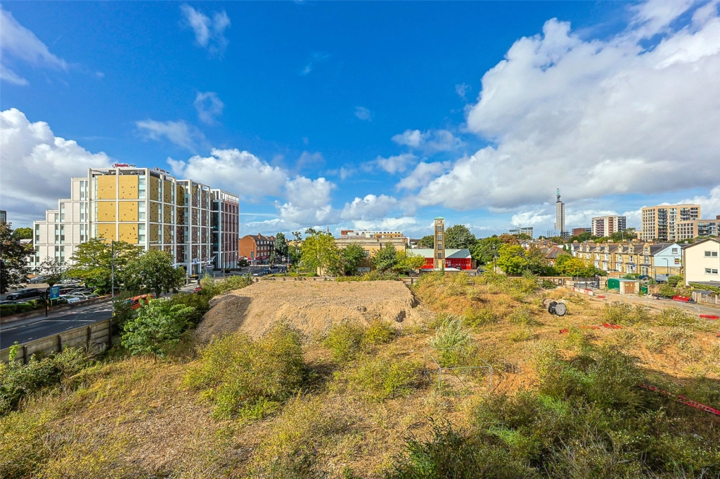 2 bedrooms apartments/flats for sale in Uxbridge Road, Ealing - W5 view 10